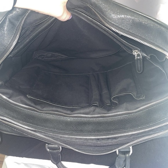 Tumi 16" Saffiano Leather Business Briefcase Commuter Messenger Bag Black Strap - Picture 7 of 16